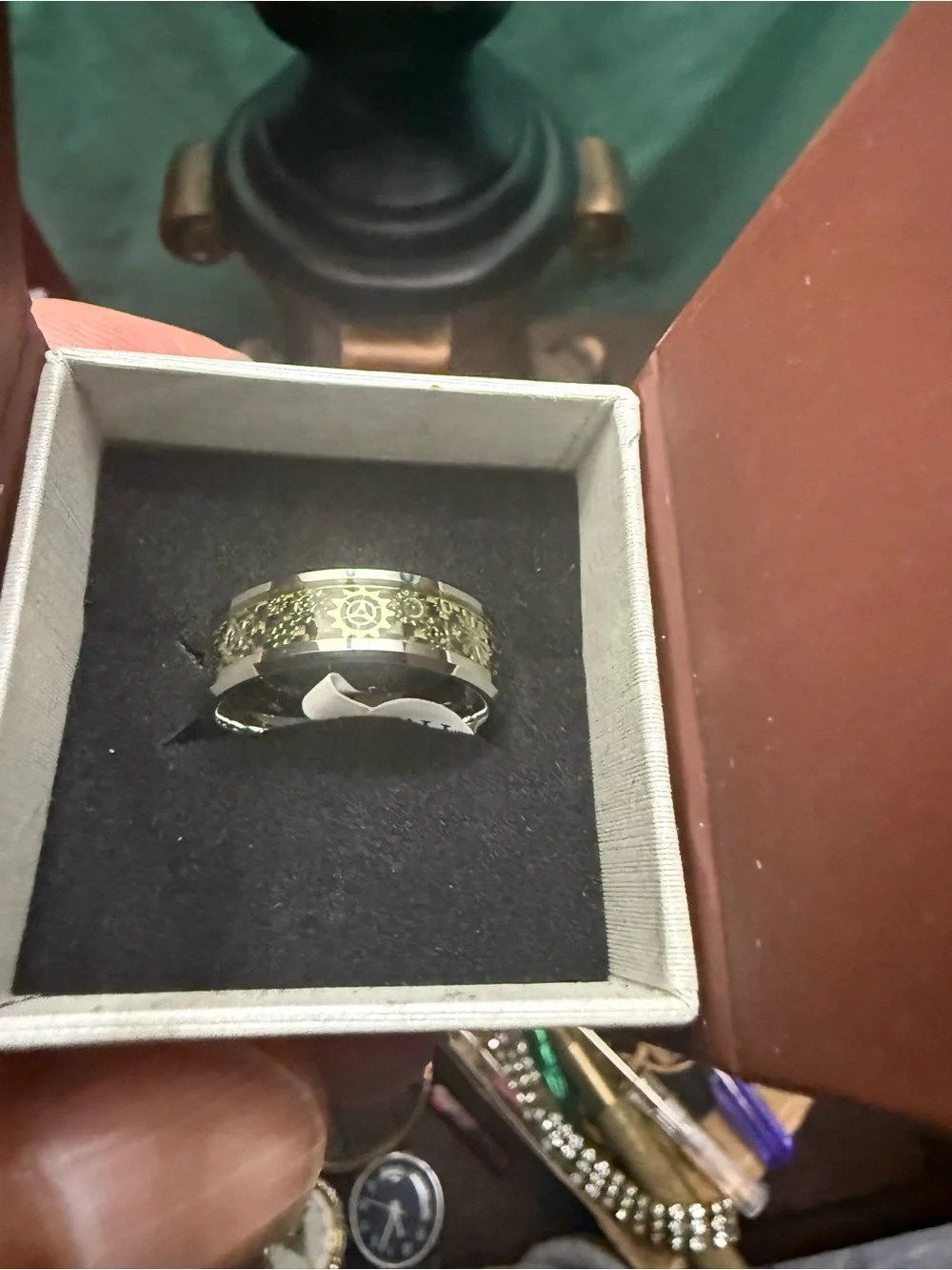 Brand New Size 11.5 Silver Tone Decorative Men’s Band Ring.